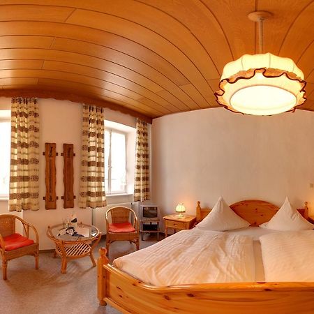 Hotel Weingut Schuetzen Senheim Kültér fotó