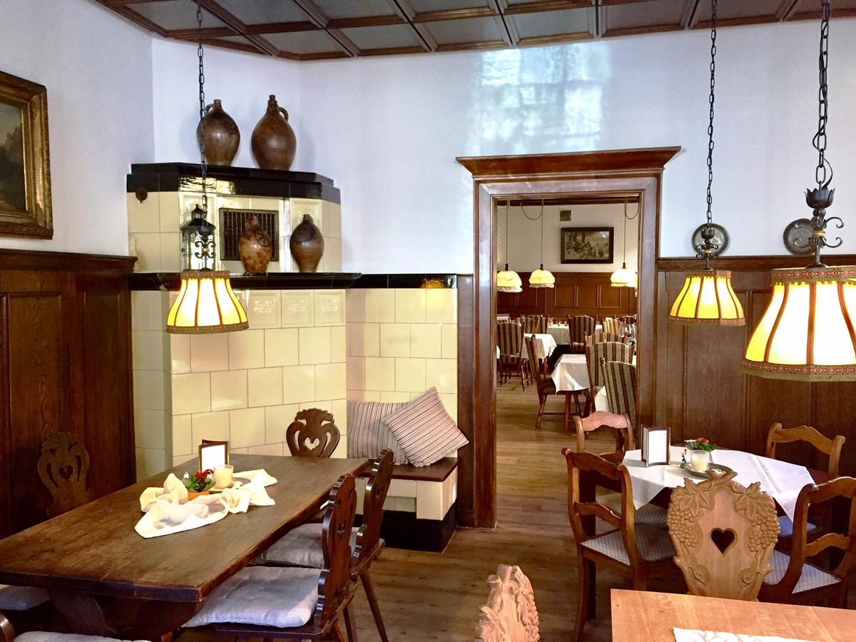 Hotel Weingut Schuetzen Senheim Kültér fotó
