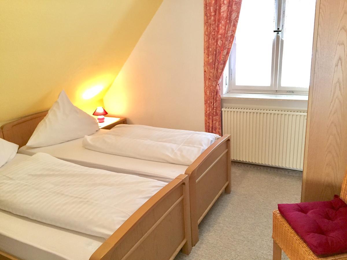 Hotel Weingut Schuetzen Senheim Kültér fotó